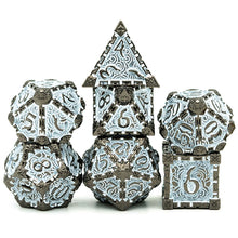 Load image into Gallery viewer, Cusdie 7Pcs DND Metal Dice set D4 D6 D8 D10 D% D12 D20
